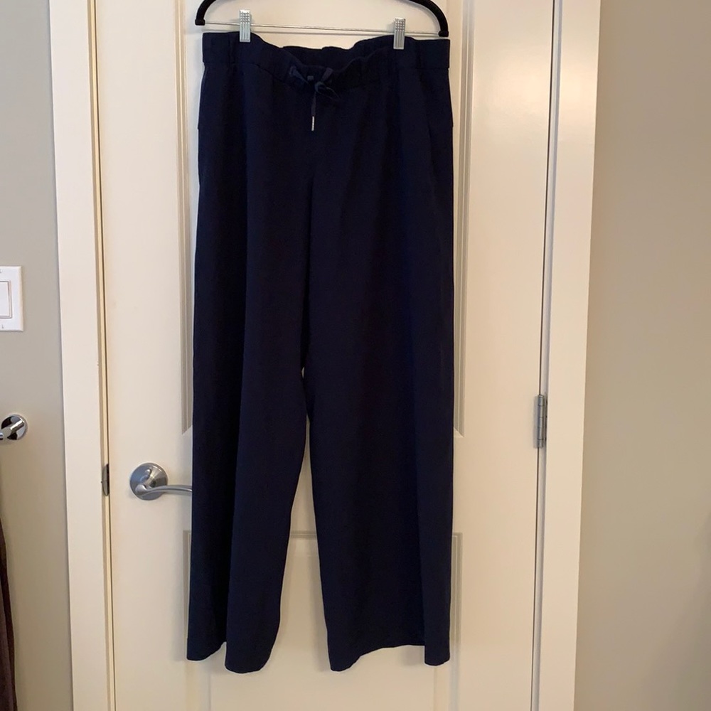 Lululemon pants